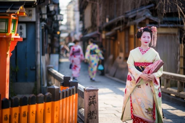 geisha-gion-kyoto-japan-501