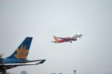 Vietnam Airlines và Vietjet Air khai thác trở lại tại sân bay Vân Đồn